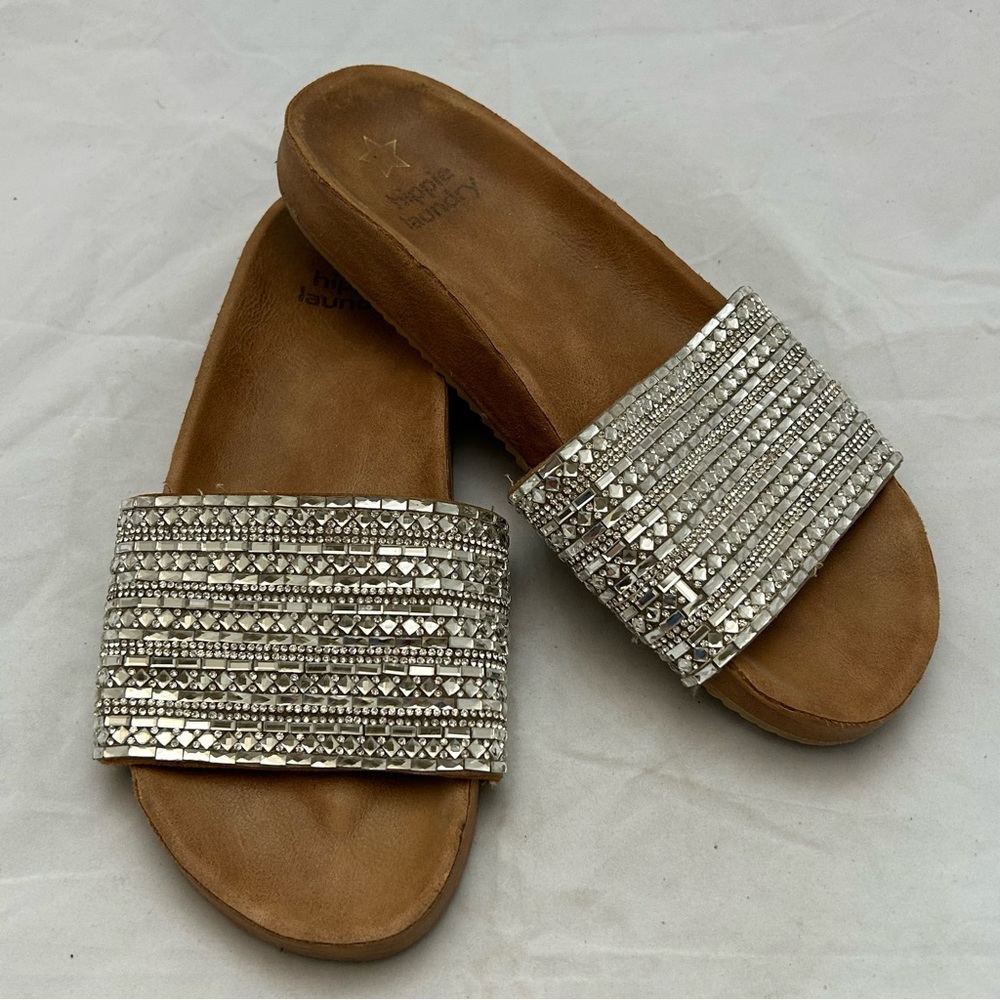 Hippie Laundry Silver and Tan Sandals